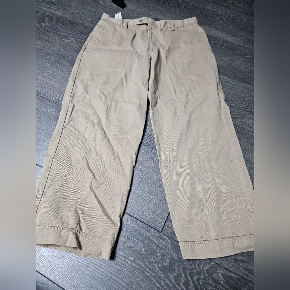 Dockers khaki pants
